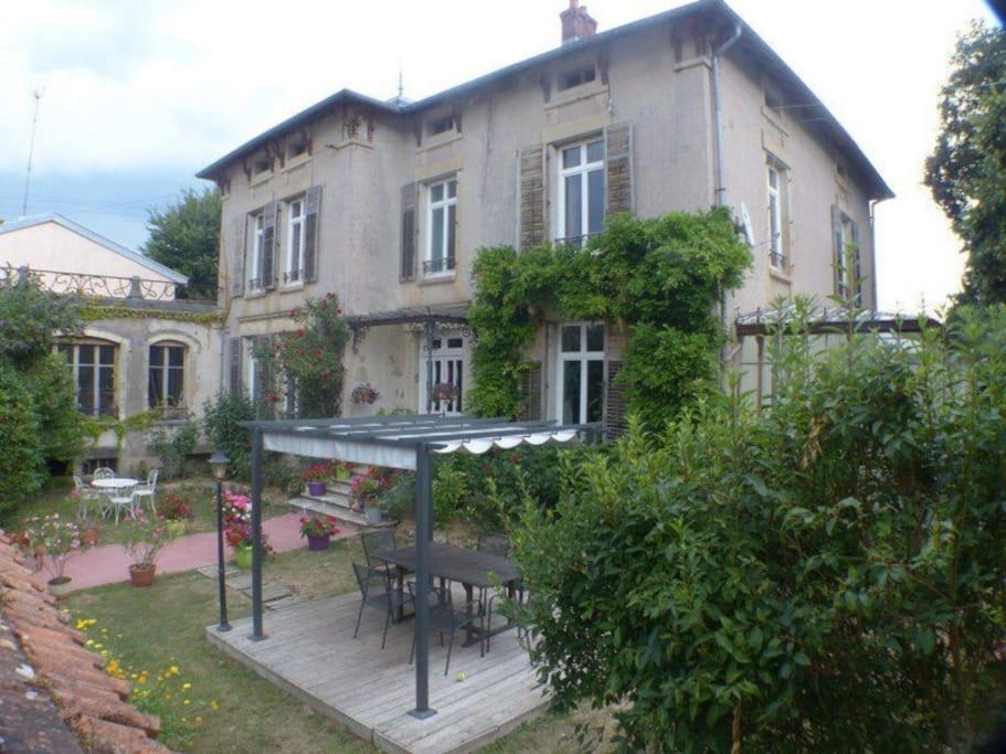 Appartement De Caractere Mirecourt Dış mekan fotoğraf